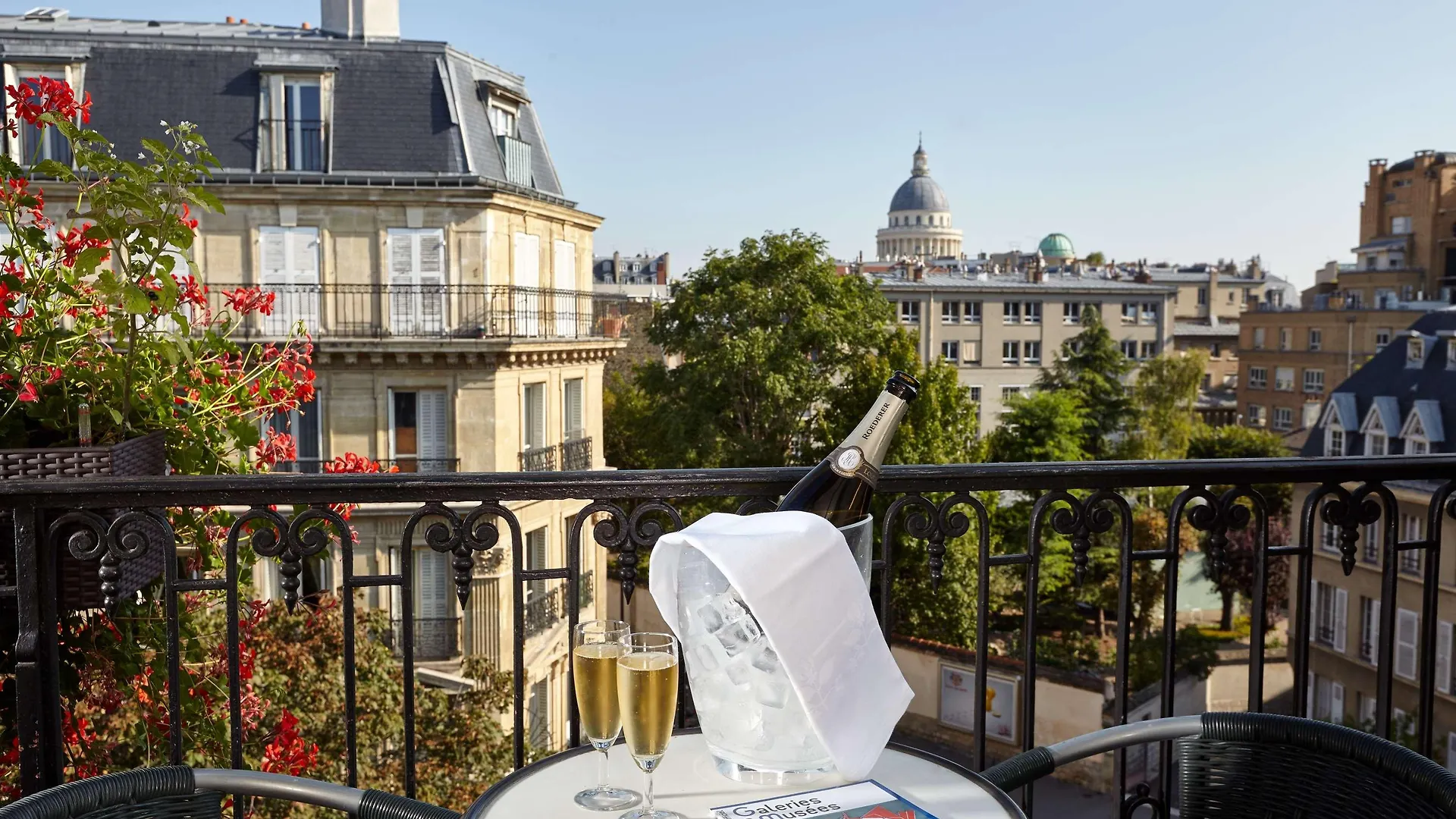 Relais Saint Jacques Hotell 4*