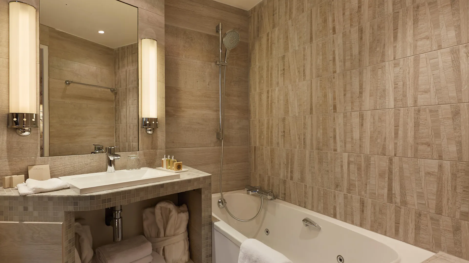 Hotel Relais Saint Jacques Paris