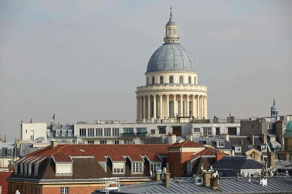 Relais Saint Jacques 4* París